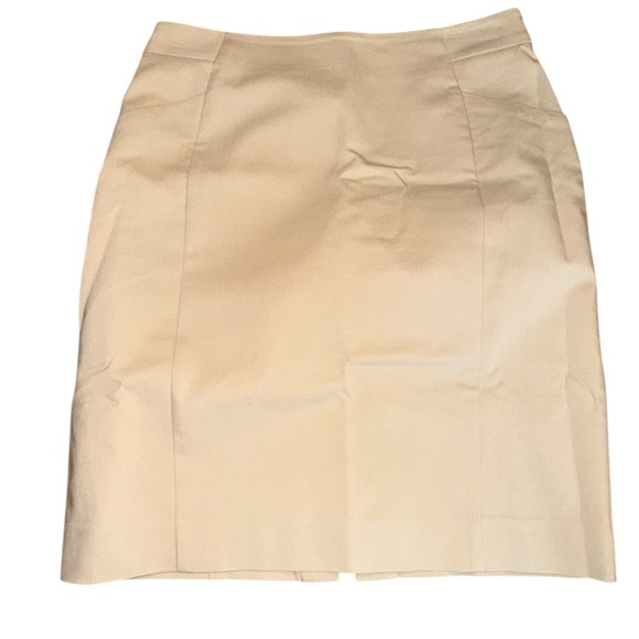 H&M Beige A-Line Skirt - Picture 2 of 5